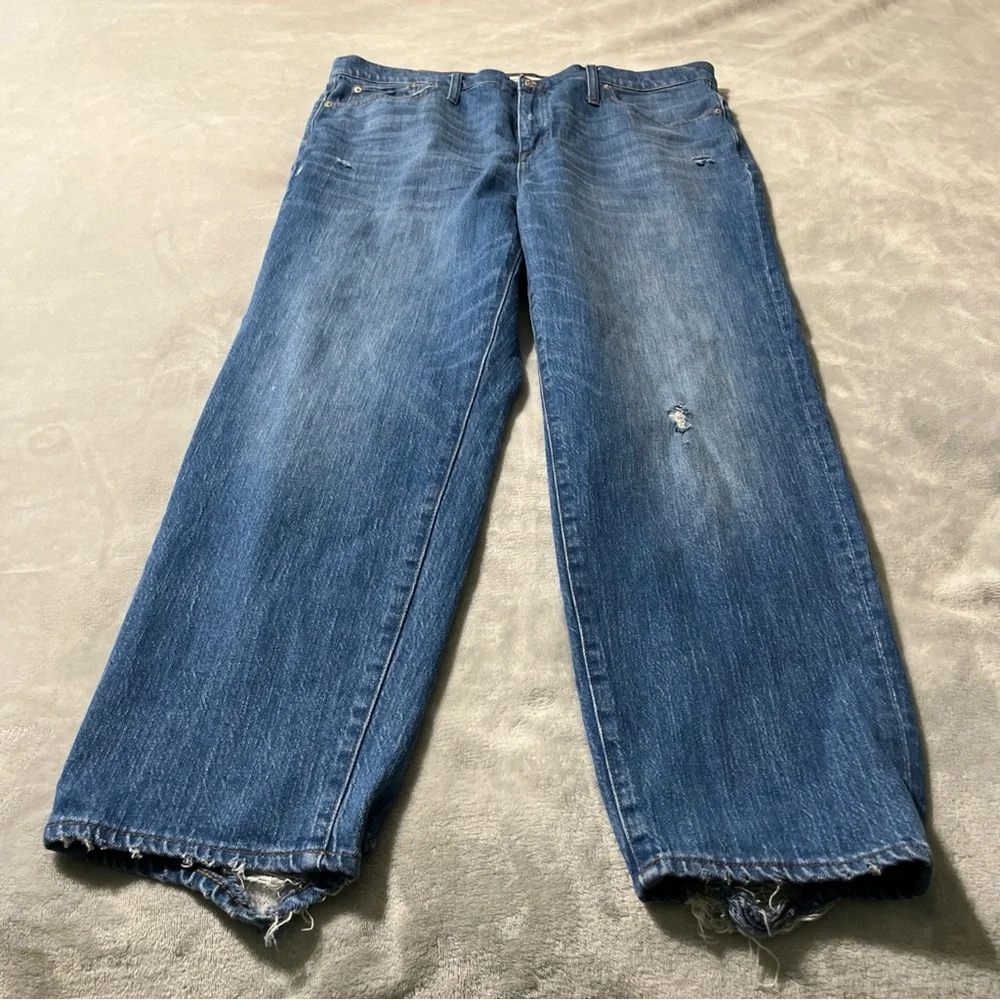Madewell 34 Classic Straight Jean Medium Wash High Rise Denim Distressed - Picture 3 of 13